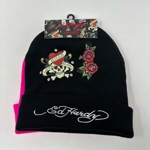 ED HARDY Skull Beanies Toboggans NWT One Size Pink/Black